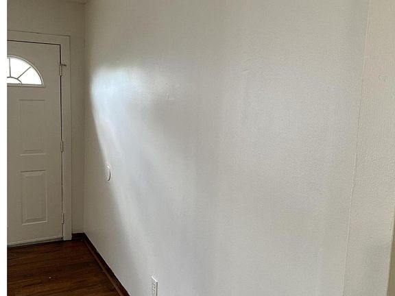 5th image of 3839 Skyline Dr