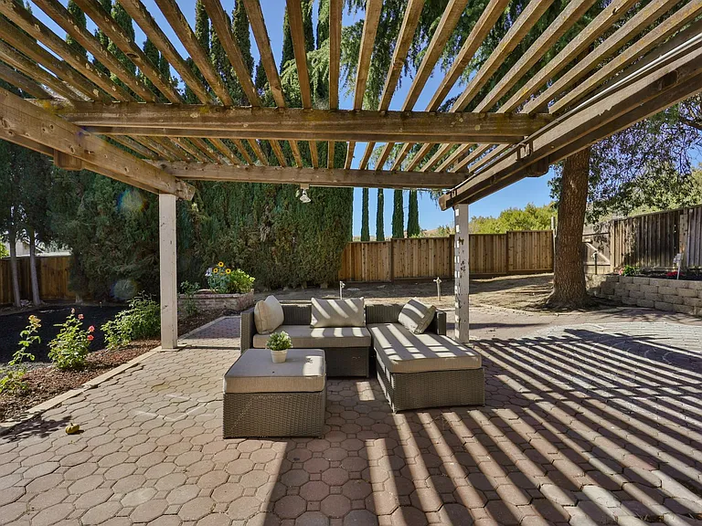 3491 Clover Oak Dr — Photo 65