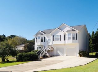 302 Jonaquil Ave, Auburn, GA