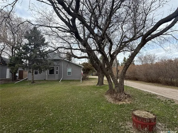 210 2nd AVENUE S, Hepburn, SK S0K 1Z0