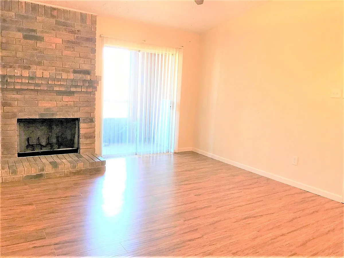 Building Photo - 10555 Turtlewood Ct #2403