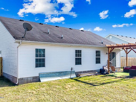 4th image of 508 Gentry Crossings Blvd
