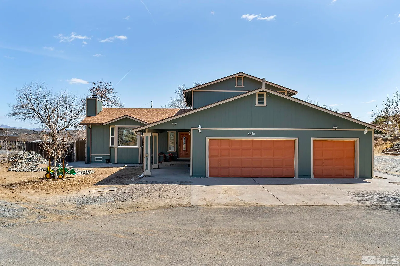 7740 Tamra Dr photo 1