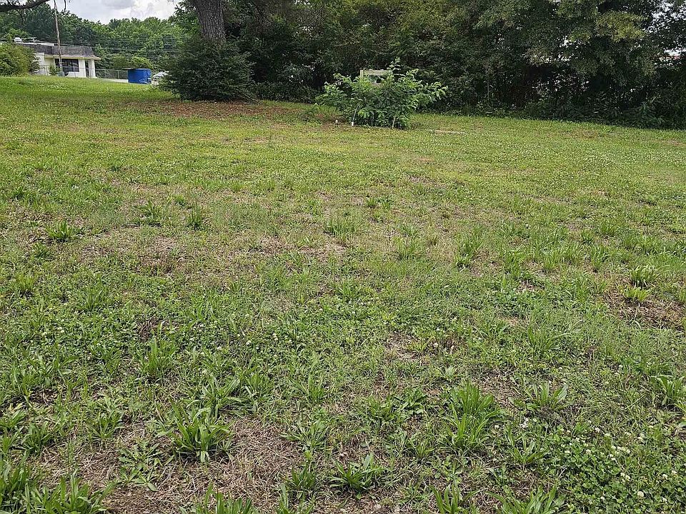 2nd image of 201/203 Dillon Dr