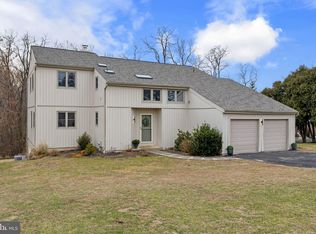 49 Langstoon Ln, Media, PA 19063
