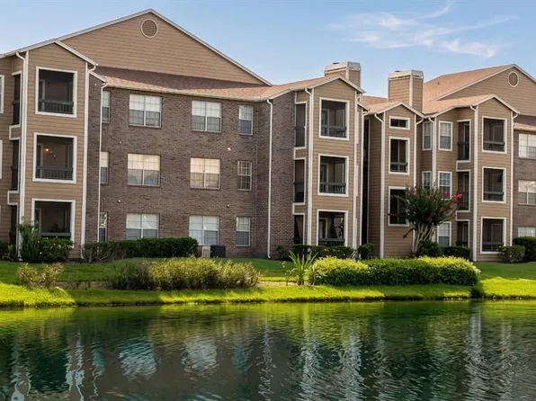 5530 Chrishire Way APT D107, Orlando, FL 32822