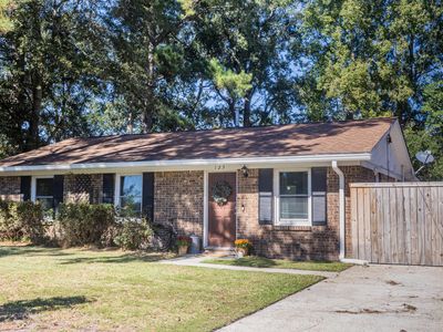 123 Millburn Ave, Goose Creek, SC, 29445