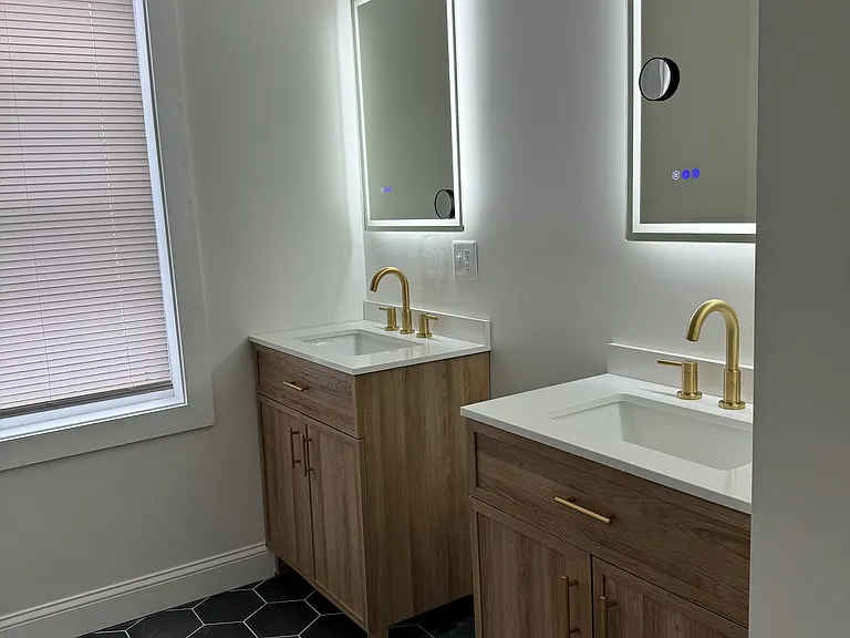 9 Colwell St #1 — Photo 3