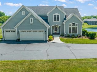 W5037 Middle Lake Dr, Elkhorn, WI