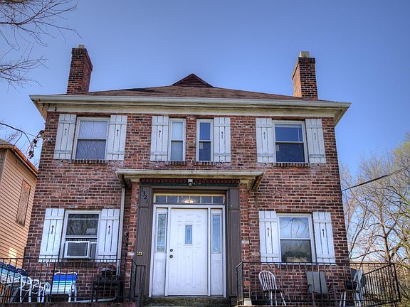 2nd image of 1321 Laidlaw Ave APT 1