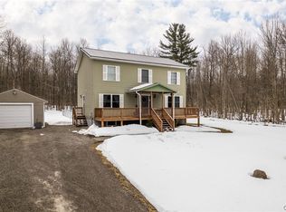 40726 Rogers Crossing Rd, Carthage, NY 13619