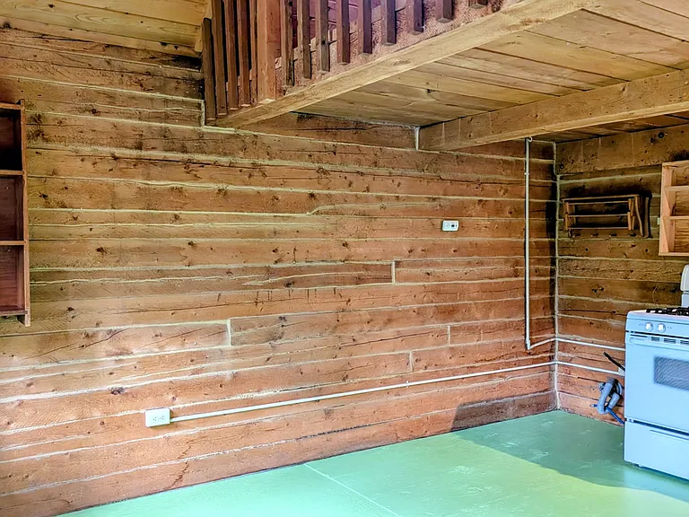 2325 Black Spruce Ct — Photo 7