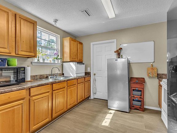 5th image of 8838 Mary Fleming Dr