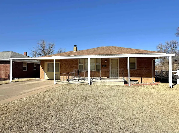 205 E 21st St, Hays, KS 67601