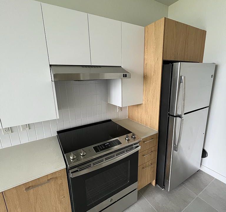 1st image of 3115 NW 17th Ave #D03