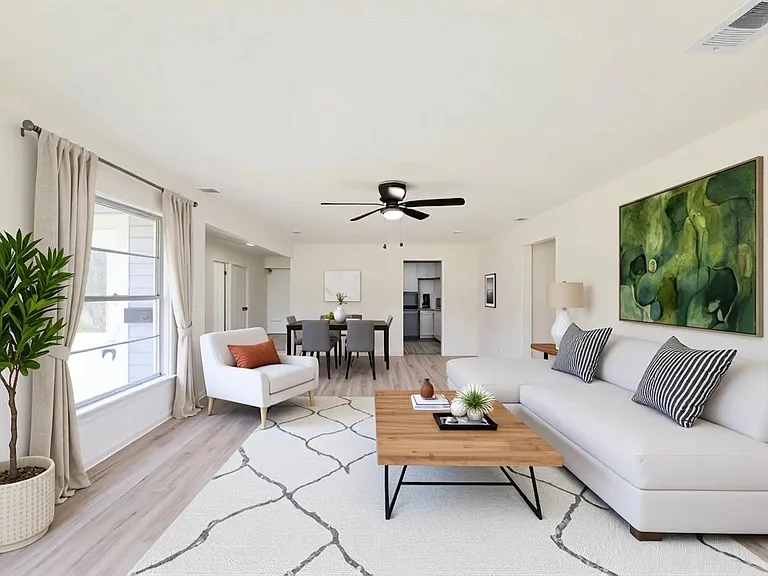301 Cypress St — Photo 4