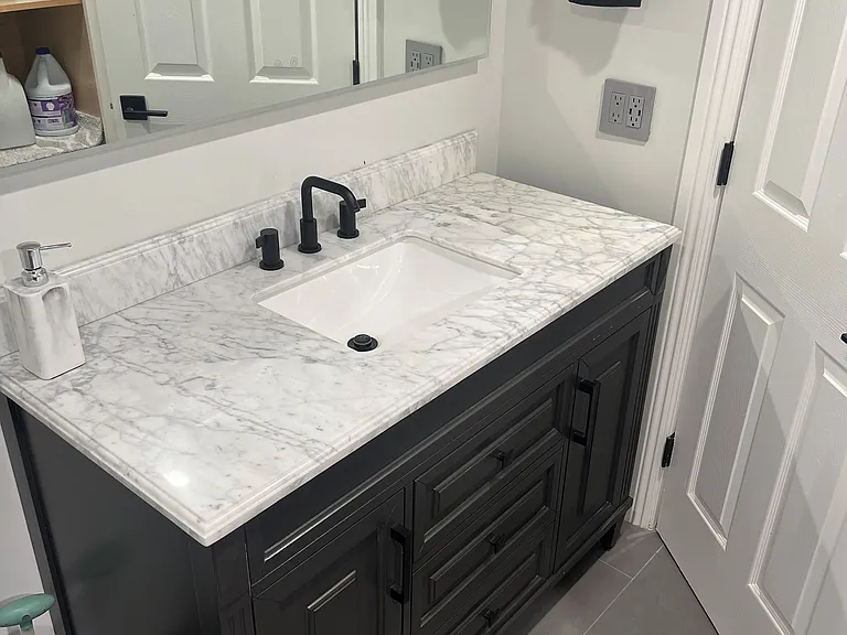 100 Lake Village Dr — Photo 4