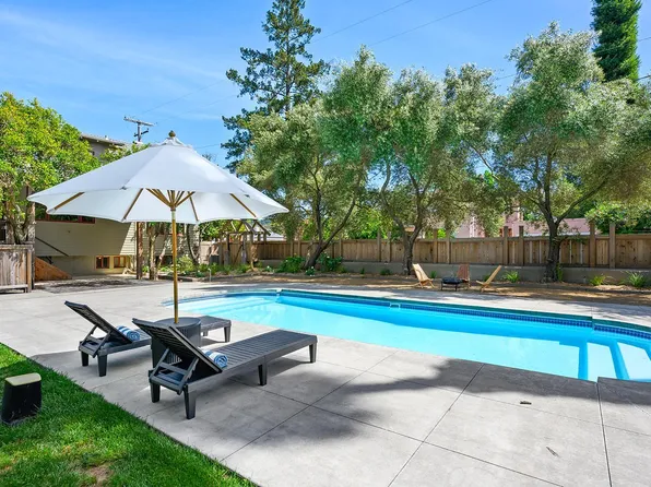 438 Matheson Street, Healdsburg, CA 95448