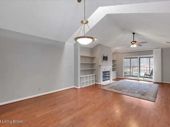 308 Forest Park Rd, Louisville, KY 40223