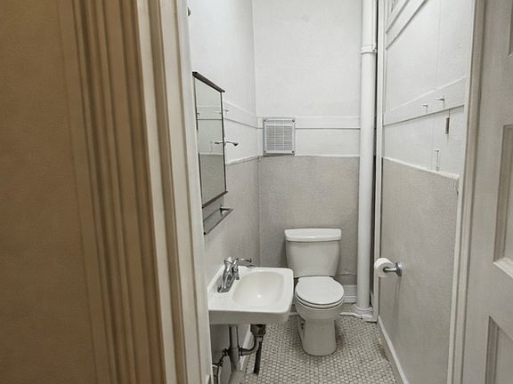 5th image of 11 Euston St