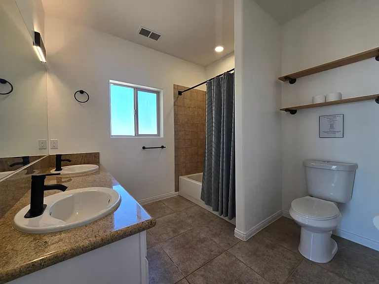 711 Willie Way — Photo 10