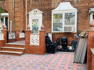 144-36 70th Ave, Flushing, NY 11367