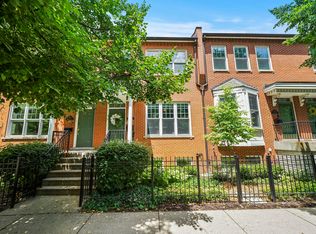 244 W Scott St, Chicago, IL 60610