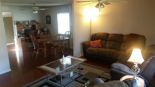 2nd image of 1004 McCameron Ave
