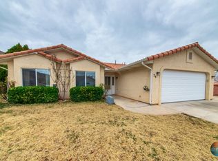 24 E Wanda St, La Verkin, UT 84745