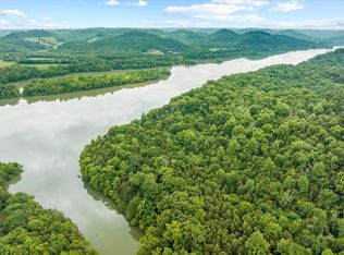 1587 Brooks Bend Ln, Gainesboro, TN 38562