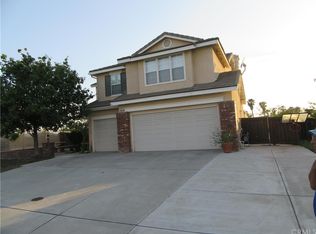 8975 Tree Farm Ln, Riverside, CA 92508