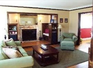 10110 S Seeley Ave, Chicago, IL