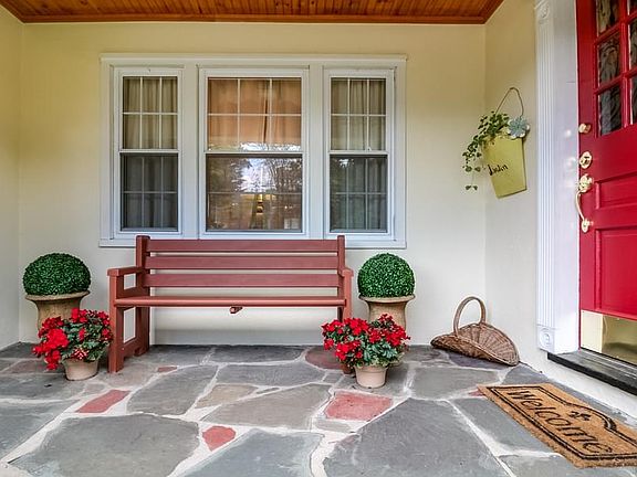 5th image of 20 Biltmore Ave