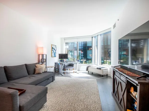 318 Main St Unit 5I, San Francisco, CA 94105