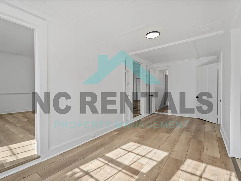 5001 Marriott St — Photo 14