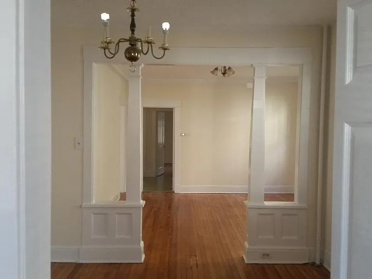 118 N 3rd Ave #1 — Photo 3