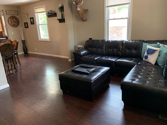 5th image of 7547 Ahern Ave