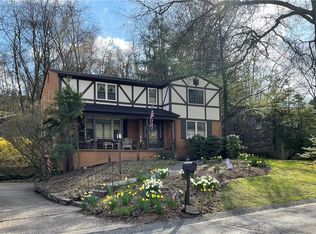 157 Thornberry Dr, Penn Hills, PA