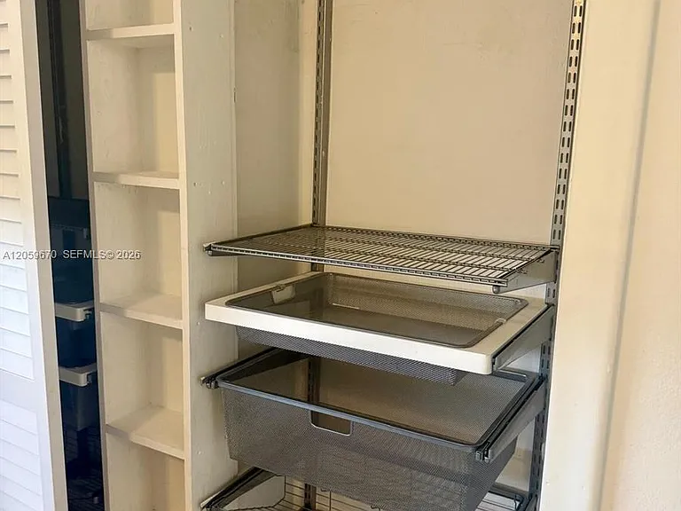 1736 SW 19th St #404 — Photo 9