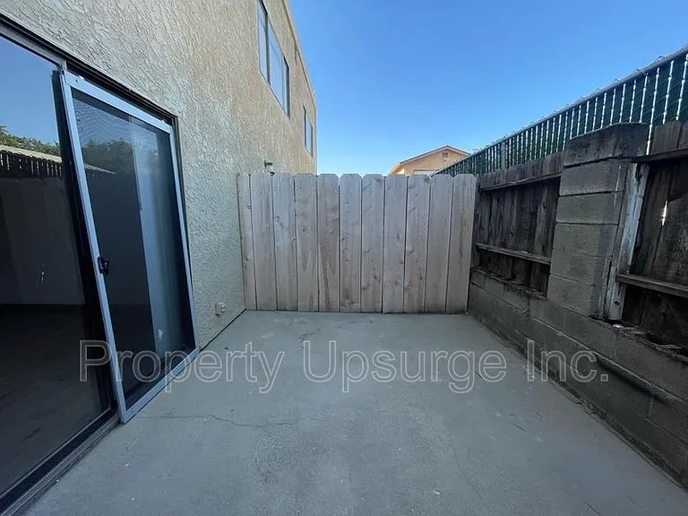 1250 Wurch Way #G — Photo 12