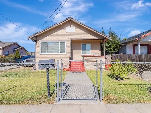 9632 Olive St, Oakland, CA 94603