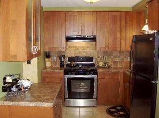 37 Village Dr #901, Hamburg, NJ 07419