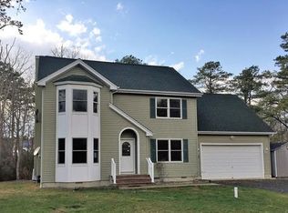 13 Pineoak Dr, Little Egg Harbor, NJ 08087