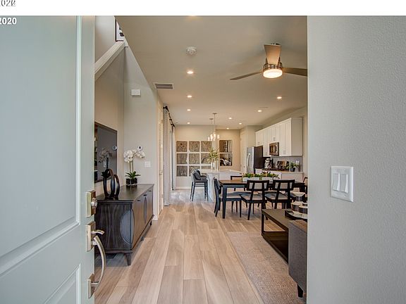 3rd image of 8078 SE Bridge Ln