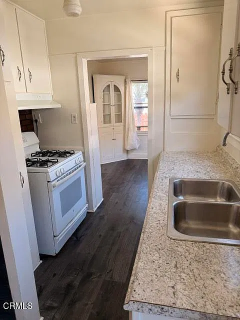 1 bed, 1.0 bath, 576 sqft, $2,400 — Photo 3