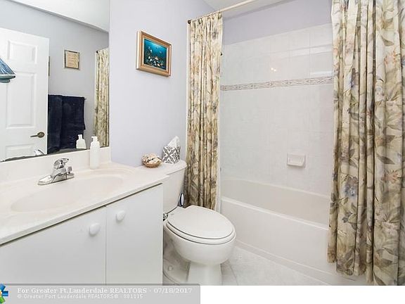 5th image of 1145 Lavender Cir