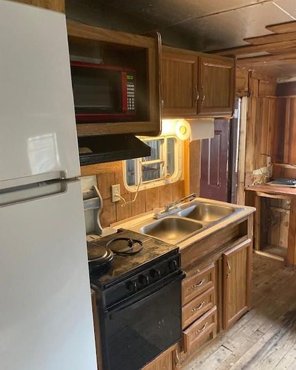 1st image of 4815 16th St Unit 7