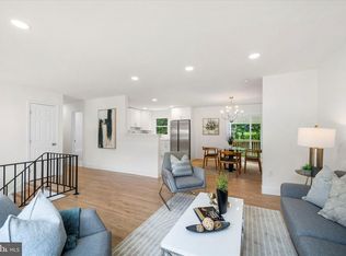 13708 Gilbert Rd, Woodbridge, VA 22193