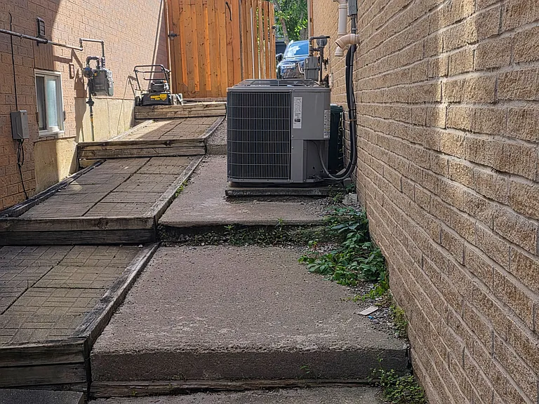 84 Hibbard Dr #BASEMENT — Photo 18