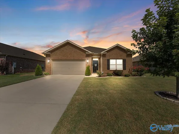 16182 Glenncrest Ln, Harvest, AL 35749